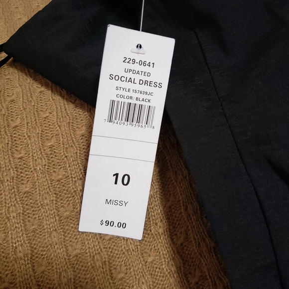 Black Mini Dress - Picture 4 of 4